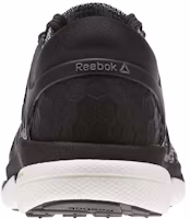 Shop Reebok Floatride Run 耐磨通風 低筒運動跑步鞋 女款 黑色