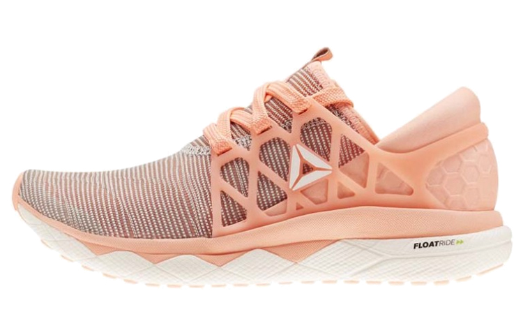 Buy (W) 锐步 Floatride 跑鞋“粉色” CN5239