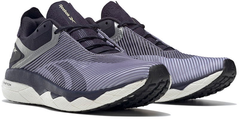 Reebok Floatride Run Panthea 女款 黑藍 Lookbook Reebok Floatride Run Panthea 女款 黑藍