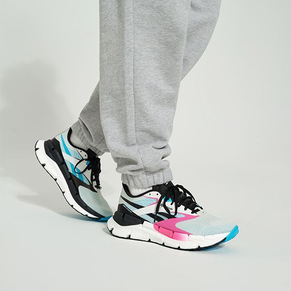 Details for (W) Reebok FloatZig Symmetros 'Chalk Laser Pink' Zapatillas Deportivas 100206638