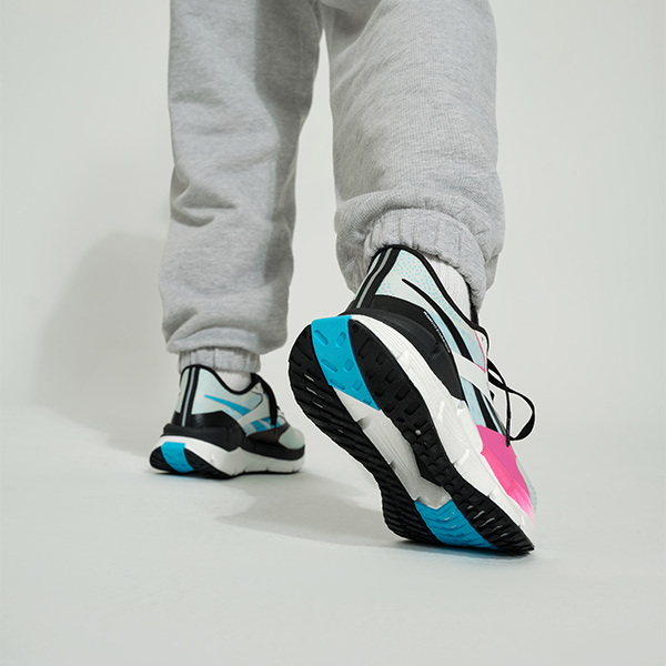 Cheap (W) Reebok FloatZig Symmetros 'Chalk Laser Pink' Zapatillas Deportivas 100206638