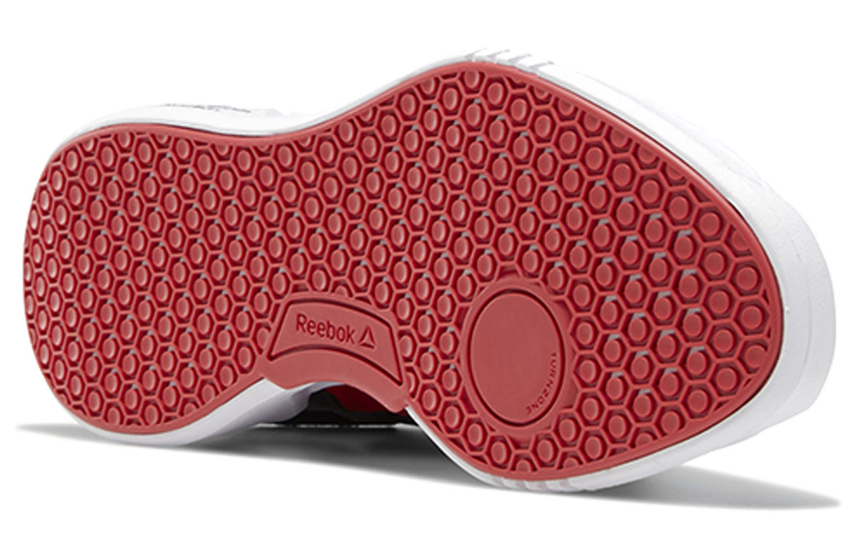 Details for (W) Reebok FREESTYLE MOTION ''Schwarz Weiß'' DV9185