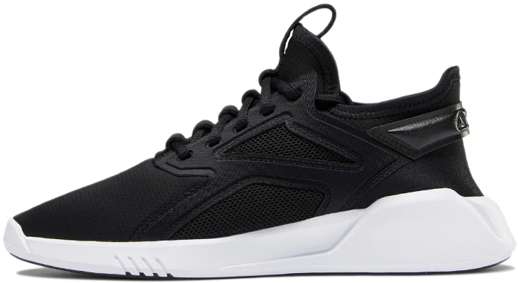 (W) Reebok Freestyle Motion Lo ''Nero Bianco'' DV5184 Buy (W) Reebok Freestyle Motion Lo ''Nero Bianco'' DV5184