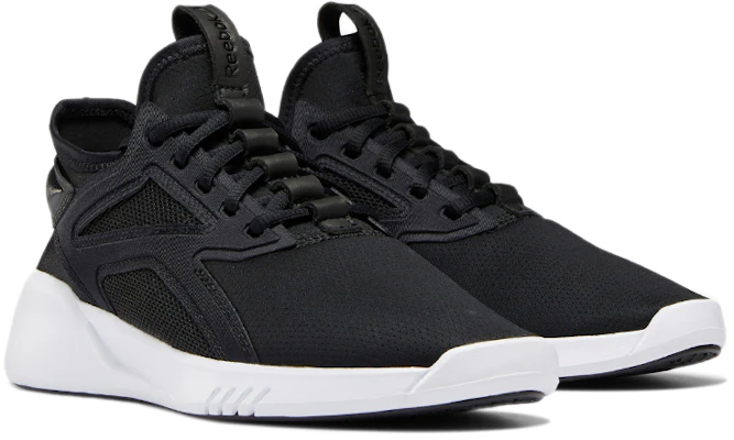 (W) Reebok Freestyle Motion Lo ''Nero Bianco'' DV5184 Lookbook (W) Reebok Freestyle Motion Lo ''Nero Bianco'' DV5184