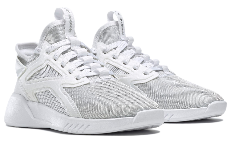 Lookbook (W) リーボック フリースタイル モーション ロー (グレー/ホワイト) FV6244