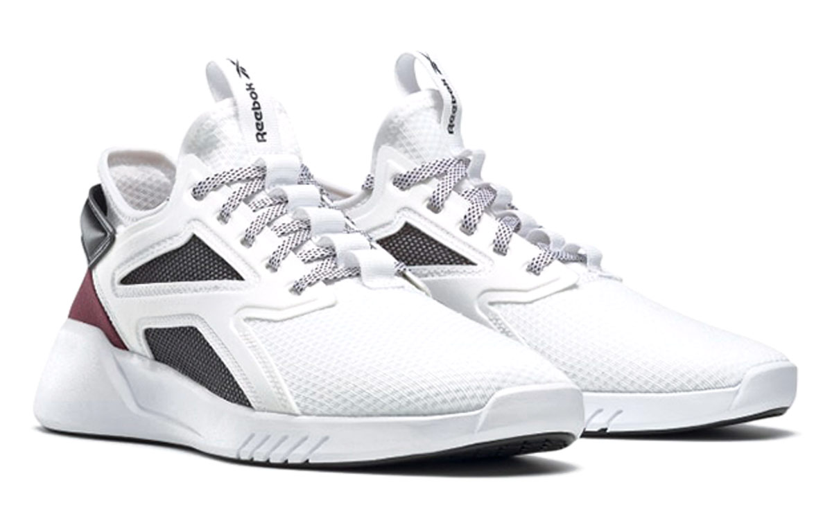 Lookbook (W) 리복 프리스타일 모션 로 (화이트/블랙) FU9435