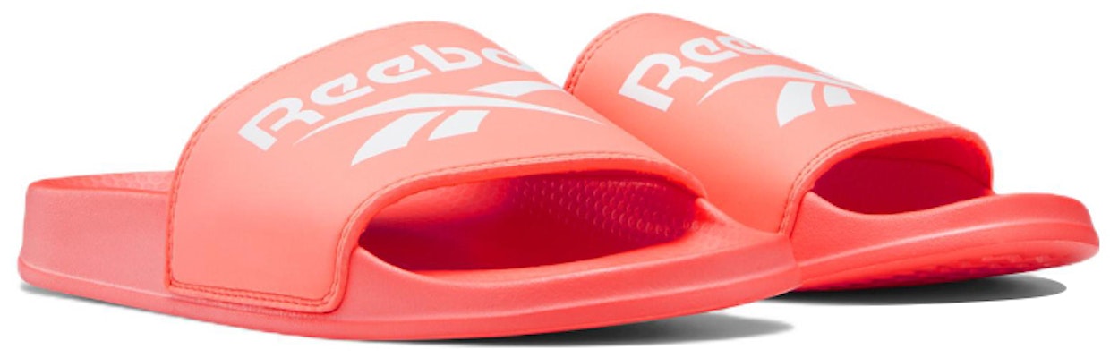 (W) Reebok Fulgere Slides 'Kenyamanan Oranye' GY1956 Lookbook (W) Reebok Fulgere Slides 'Kenyamanan Oranye' GY1956