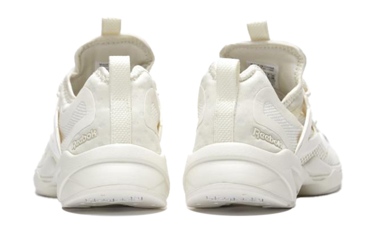 Shop (W) Reebok Fury Adapt ''Blanc Nuage'' BD2409