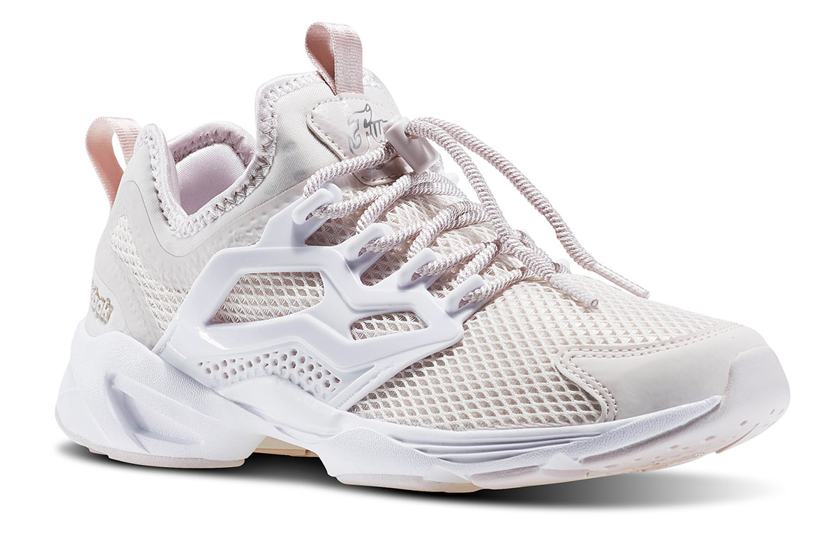 Lookbook (W) Reebok Fury Adapt Graceful Tmi Gris/ ''Blanc'' BD3101