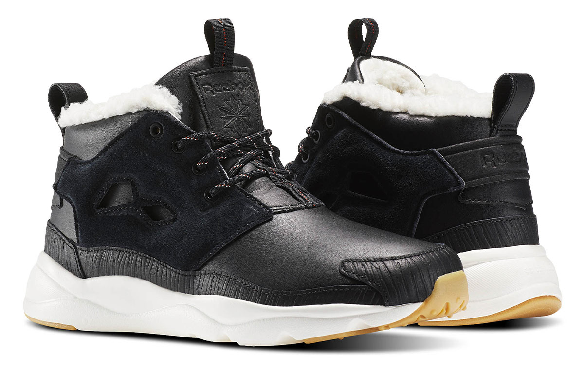Lookbook (W) Reebok Furylite Chukka 'Arctic Black Fleece' Pria/Wanita Hitam Fleece BS5398