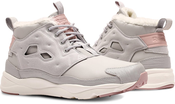 (Women) Reebok Furylite Chukka Arctic CM9938 Lookbook (Women) Reebok Furylite Chukka Arctic CM9938
