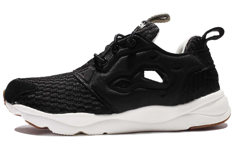 (W) Reebok Furylite Loom 'Black Low-Top RNNR'