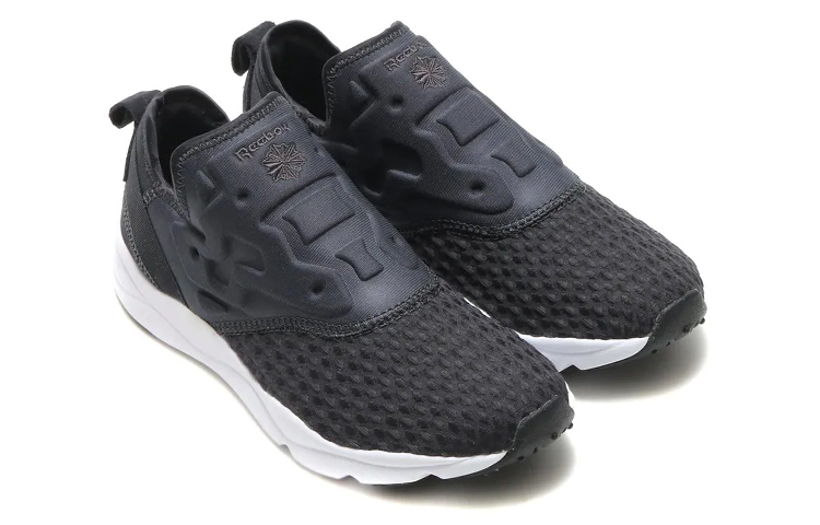 Lookbook (W) Reebok Furylite 无带鞋 深灰色款 BD1583