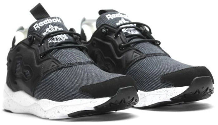 (Women) Reebok Furylite Winter 'Black Grey' AQ9920 Lookbook (Women) Reebok Furylite Winter 'Black Grey' AQ9920