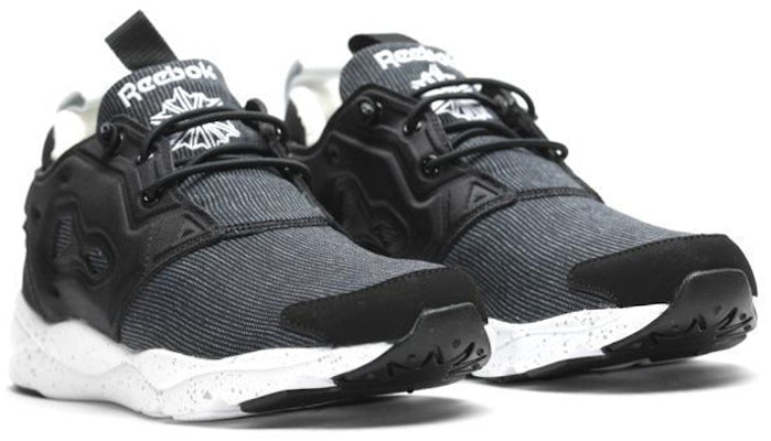 (Women) Reebok Furylite Winter 'Black Grey' AQ9920 Lookbook (Women) Reebok Furylite Winter 'Black Grey' AQ9920