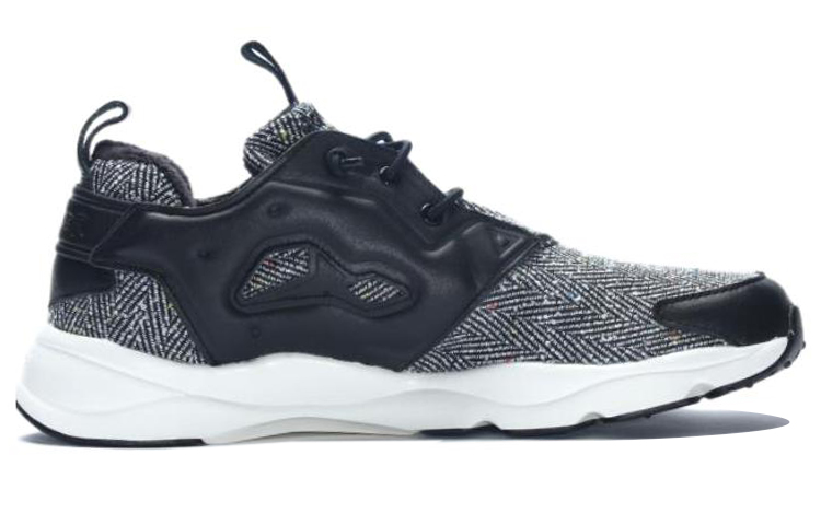 Order (W) Reebok Furylite Invierno 'Negro Gris' V70752