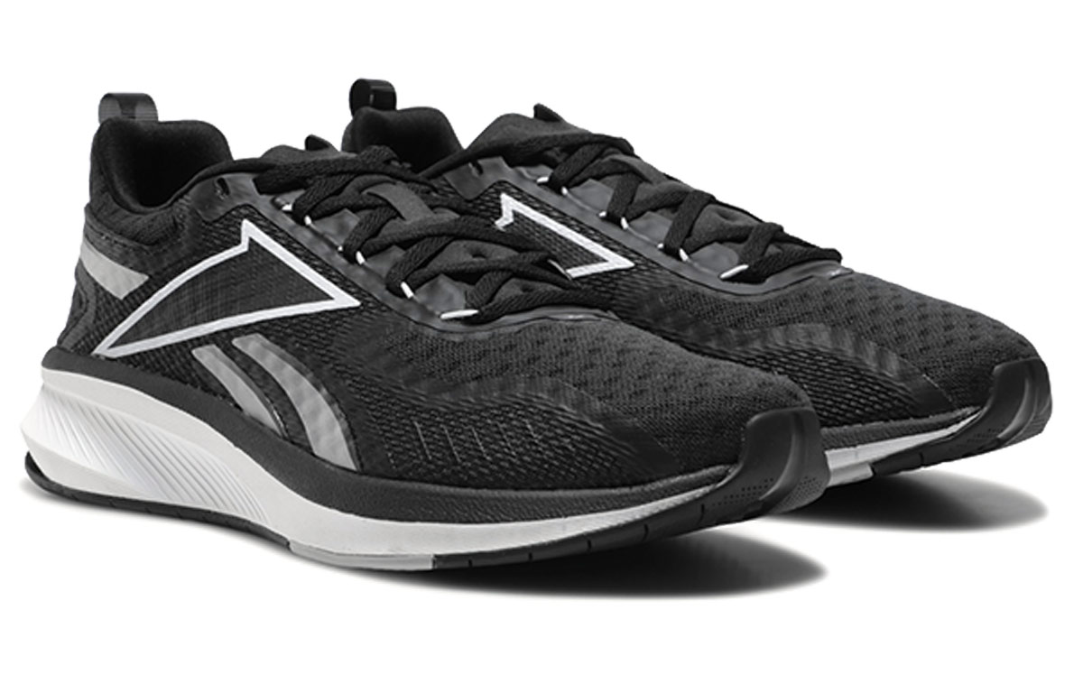 Lookbook (W) Reebok Fusium Run 2.0 ''Noir'' FV6857