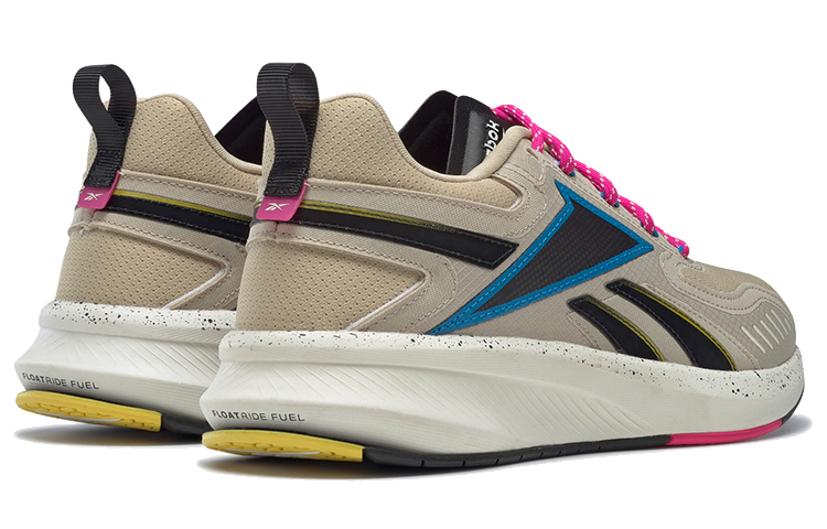 Shop (W) Reebok Fusium Run 2 ''Braun'' FW7586