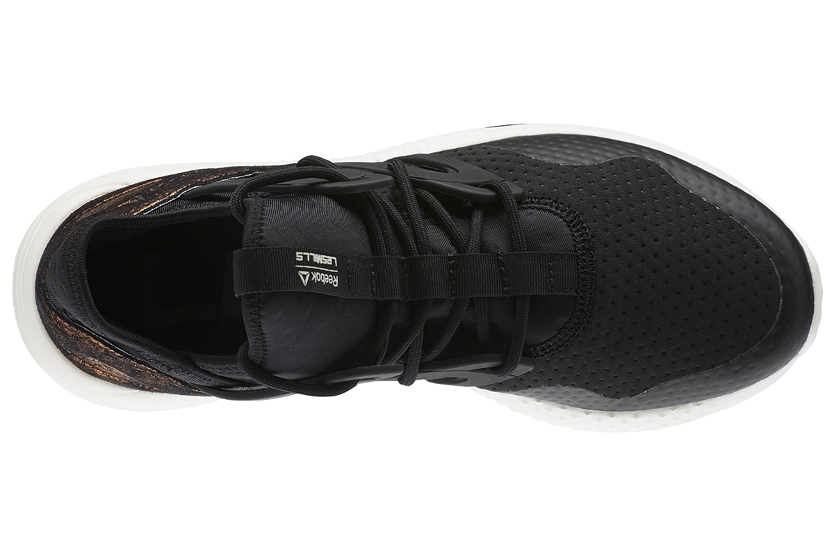 Shop (W) Reebok Hayasu ''Noir Or'' AR2393