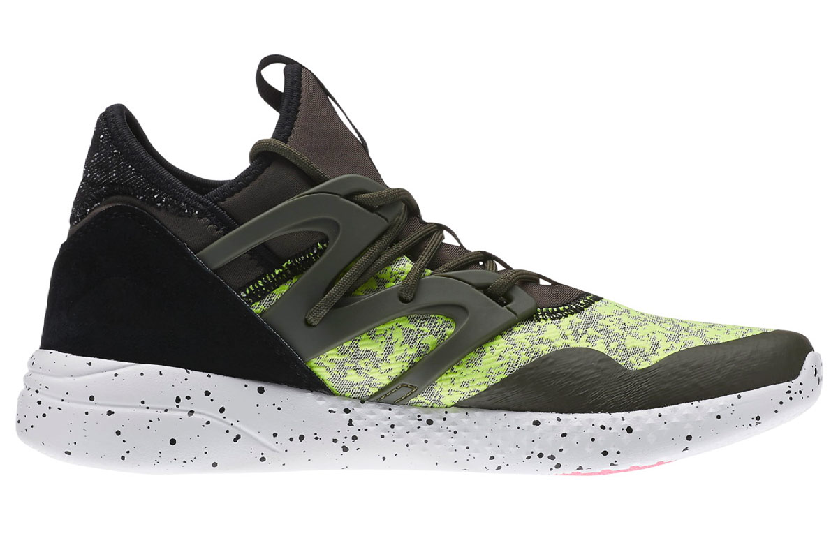 Order (W) Reebok Hayasu Grün Schwarz AQ9881