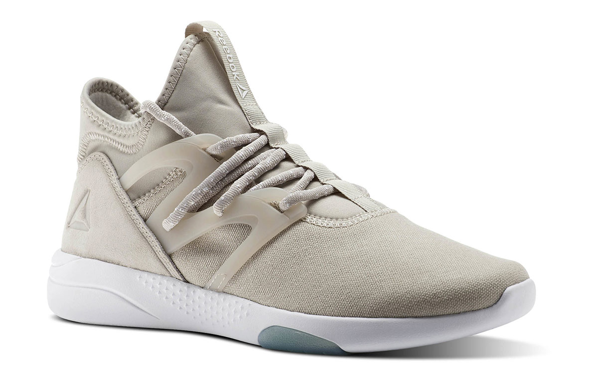 Lookbook (W) Reebok Hayasu ''Khaki Runner'' Hardloopschoenen CN1938