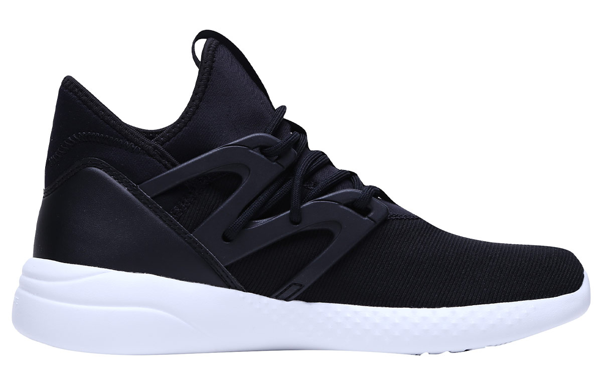 Order (W) Reebok Hayasu Zwart/Wit DV8379