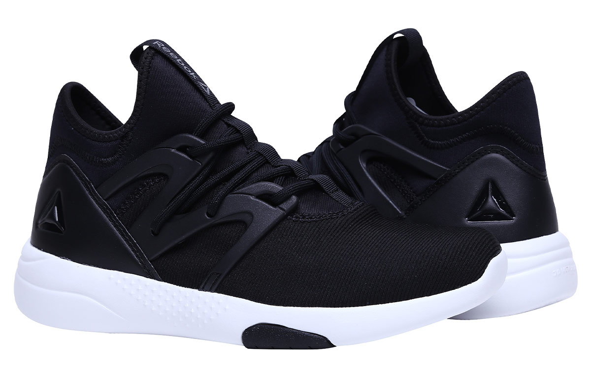 Lookbook (W) Reebok Hayasu Zwart/Wit DV8379