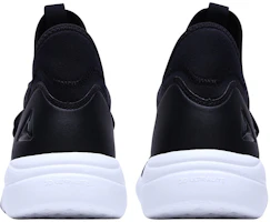 Shop Reebok Hayasu 女款 黑白色 跑步鞋