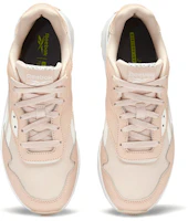 Shop Reebok Heritance 女款 跑步鞋 粉紅色