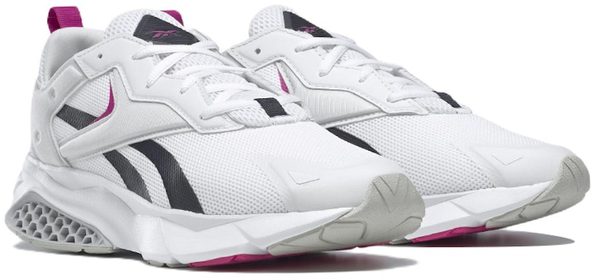 (W) 锐步六角气垫遗产版 '白黑' HQ6523 Lookbook (W) 锐步六角气垫遗产版 '白黑' HQ6523