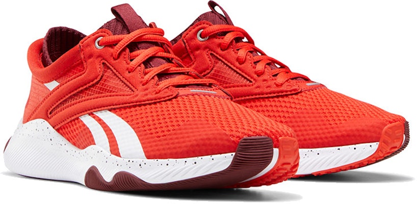 Reebok Tenis Hiit 女款 紅白 跑步鞋 Lookbook Reebok Tenis Hiit 女款 紅白 跑步鞋