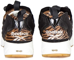 (W) Reebok Instapump Fury 'Kasut Lari Selesa dan Tahan Lama Hitam Coklat' AQ9213 Shop (W) Reebok Instapump Fury 'Kasut Lari Selesa dan Tahan Lama Hitam Coklat' AQ9213