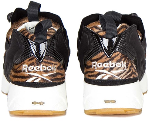(Women) Reebok Instapump Fury 'Comfortable and Durable Running Shoe Black Brown' AQ9213 Shop (Women) Reebok Instapump Fury 'Comfortable and Durable Running Shoe Black Brown' AQ9213