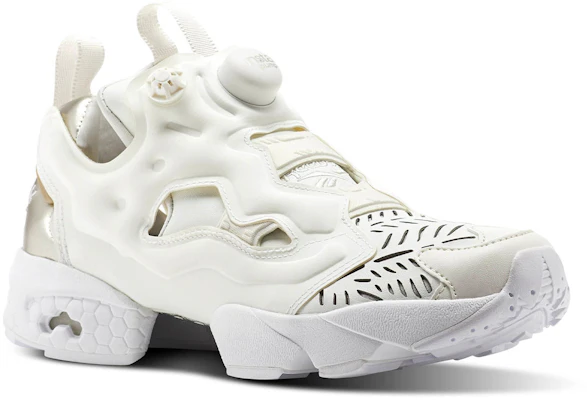 (W) Reebok Instapump Fury Cutouts Baskets Running Blanches CM9817 Lookbook (W) Reebok Instapump Fury Cutouts Baskets Running Blanches CM9817