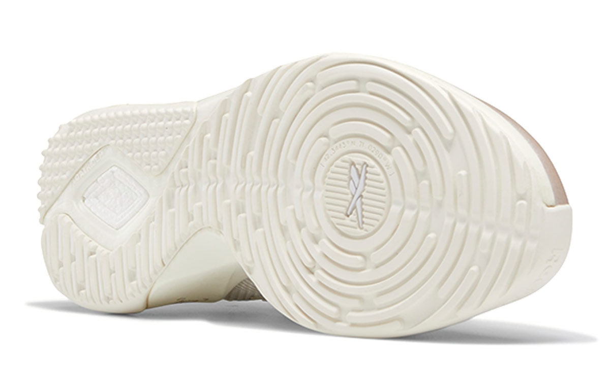 Details for (W) Reebok JJ IV ''Ivoor Wit'' FY1957