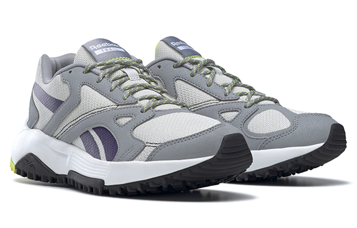 Lookbook (W) Reebok Lavante Terrain ''Gris Violet Blanc'' FX1419