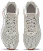 Shop Reebok Liquifect 90 女款 跑步鞋 米白色