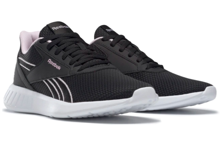 Lookbook (W) Reebok Lite 2.0 ''Zwart en Wit'' EH2699