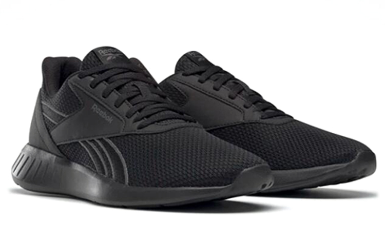 Lookbook Reebok Lite 2.0 女款 純黑