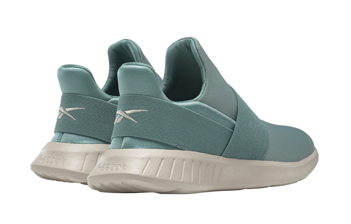 Shop (W) Reebok Lite Slip-On 'Kelabu Hijau' EH2787