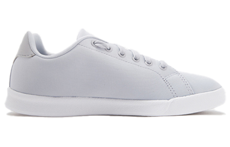 Order (W) Reebok Lux Walk ''Grau'' G55452