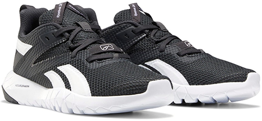 (W) Reebok Mega Flexagon 'Hitam Putih' FV0515 Lookbook (W) Reebok Mega Flexagon 'Hitam Putih' FV0515