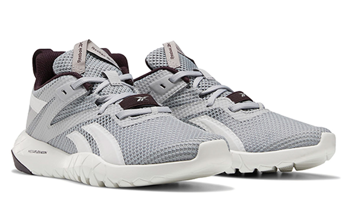 Lookbook (W) Reebok Mega Flexagon Gris/Blanc FU8675
