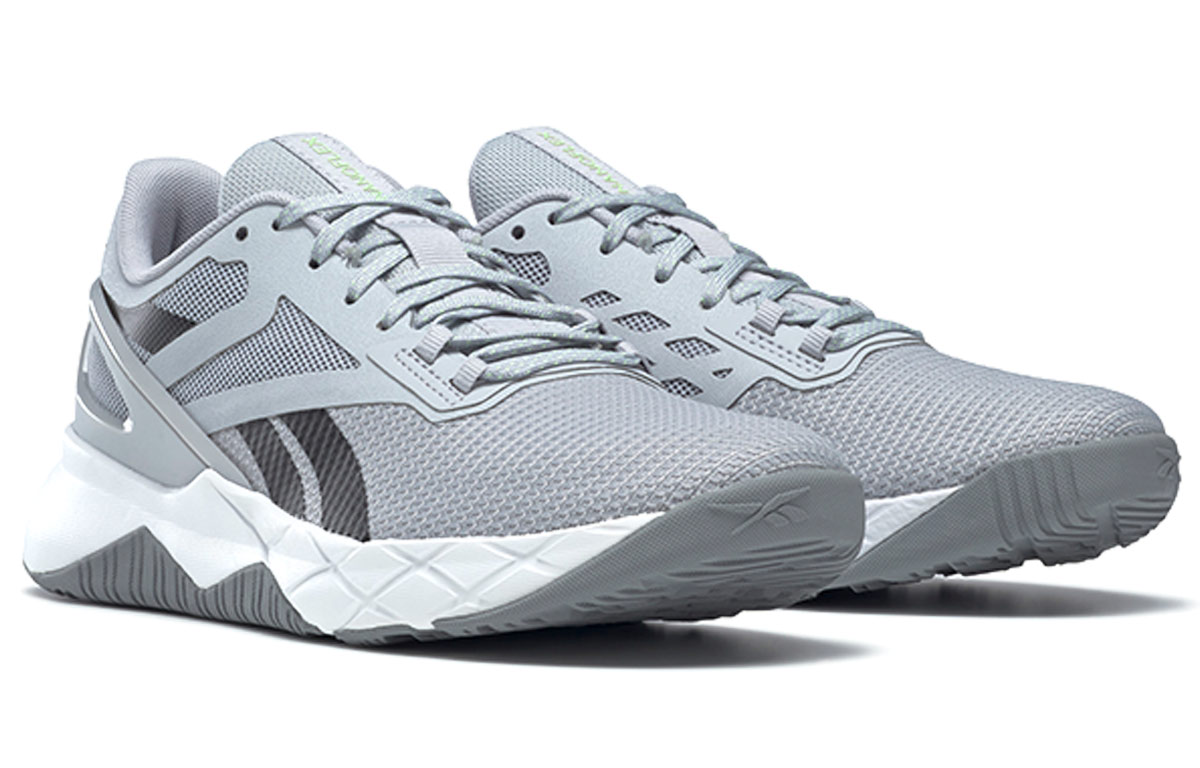 Lookbook (W) Reebok Nanoflex ''Grau'' FX1565