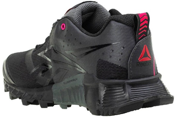 (W) Reebok One Seeker GTX 'Hitam' V46312 Lookbook (W) Reebok One Seeker GTX 'Hitam' V46312