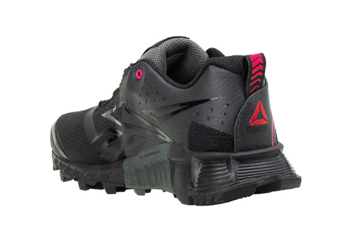 Lookbook (W) 锐步One Seeker GTX‘黑色’ V46312