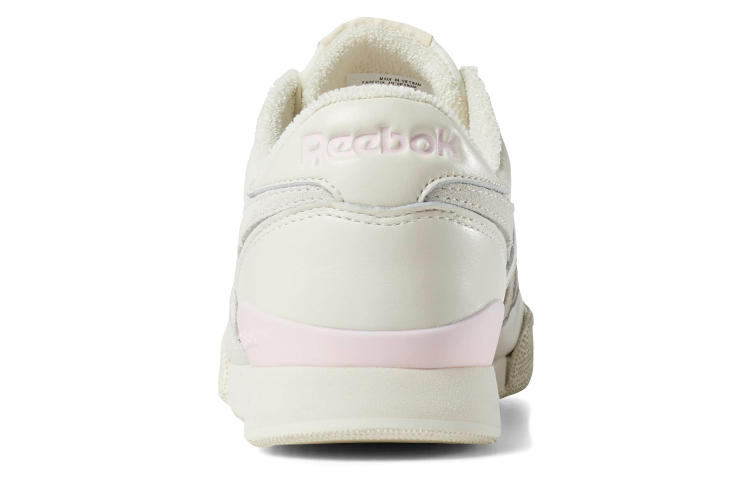 Shop Reebok Phase 1 Pro 低幫休閒板鞋 女款 米白