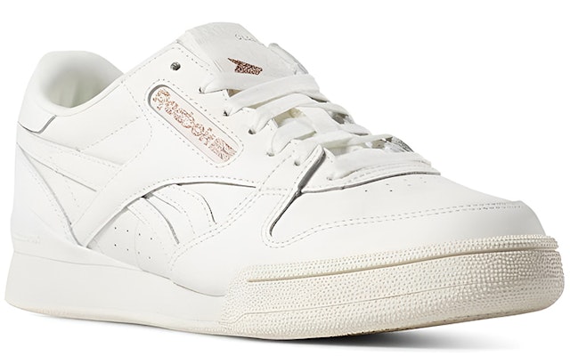(W) Reebok Phase 1 Pro 'Retro Low Beige' Sepatu Olahraga Rendah Beige DV3741 Lookbook (W) Reebok Phase 1 Pro 'Retro Low Beige' Sepatu Olahraga Rendah Beige DV3741