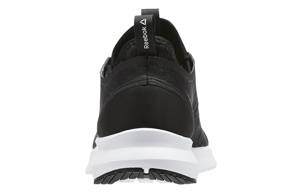 Purchase (W) 리복 플러스 라이트 블랙 (Reebok Peulleoseu Laiteu Beullaek) BS7356