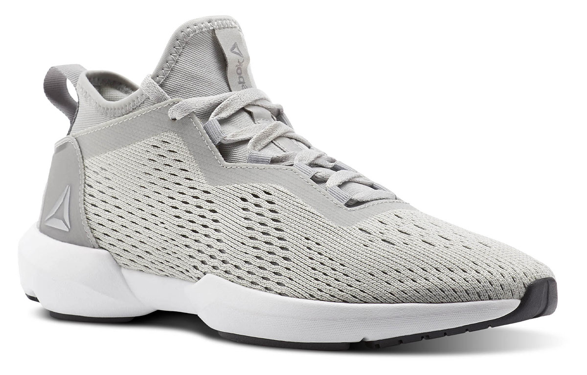 Lookbook (W) リーボック プラスランナー 2.0 グレー CM8722
